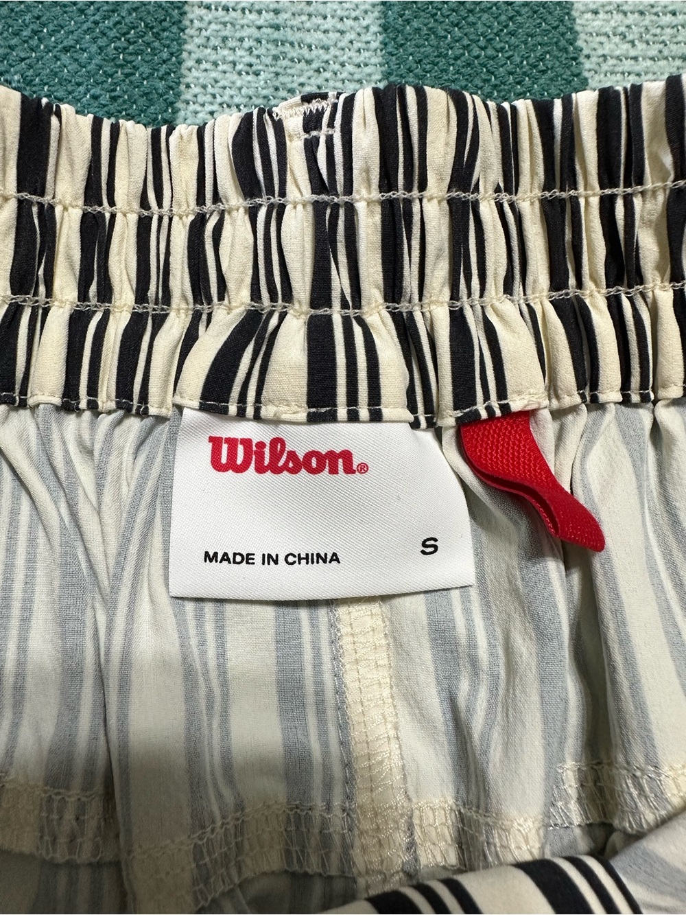 Wilson Carry Golf Shorts Womens Striped Stretch‎ Lightweight Size Small - Picture 5 of 10
